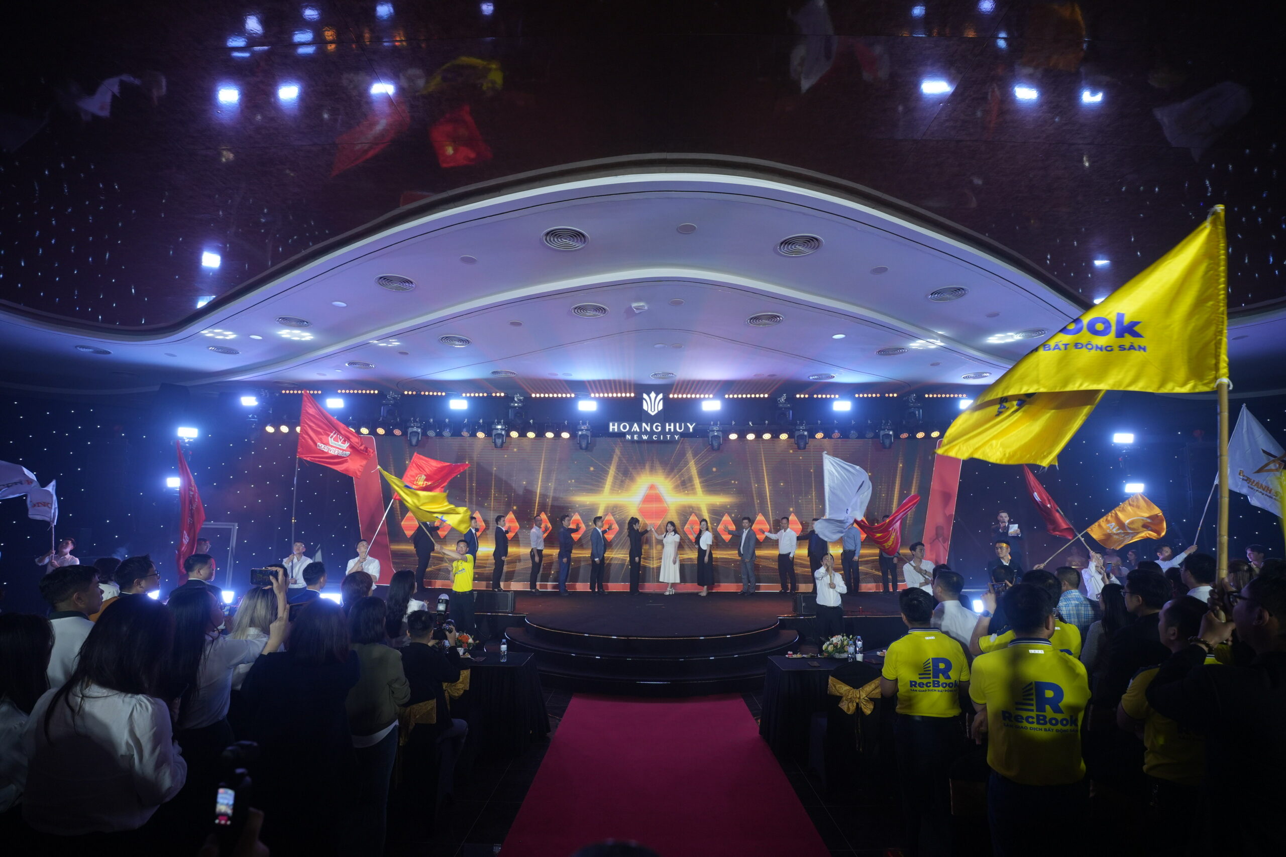 Không gian thực tế Hoàng Huy New City